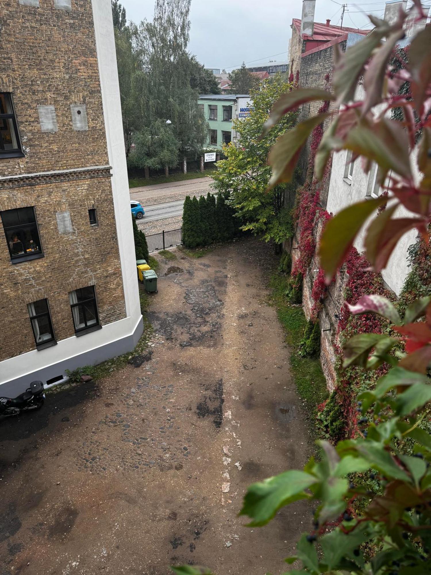 Aparthotel リガ エクステリア 写真 The site of the station in 2019