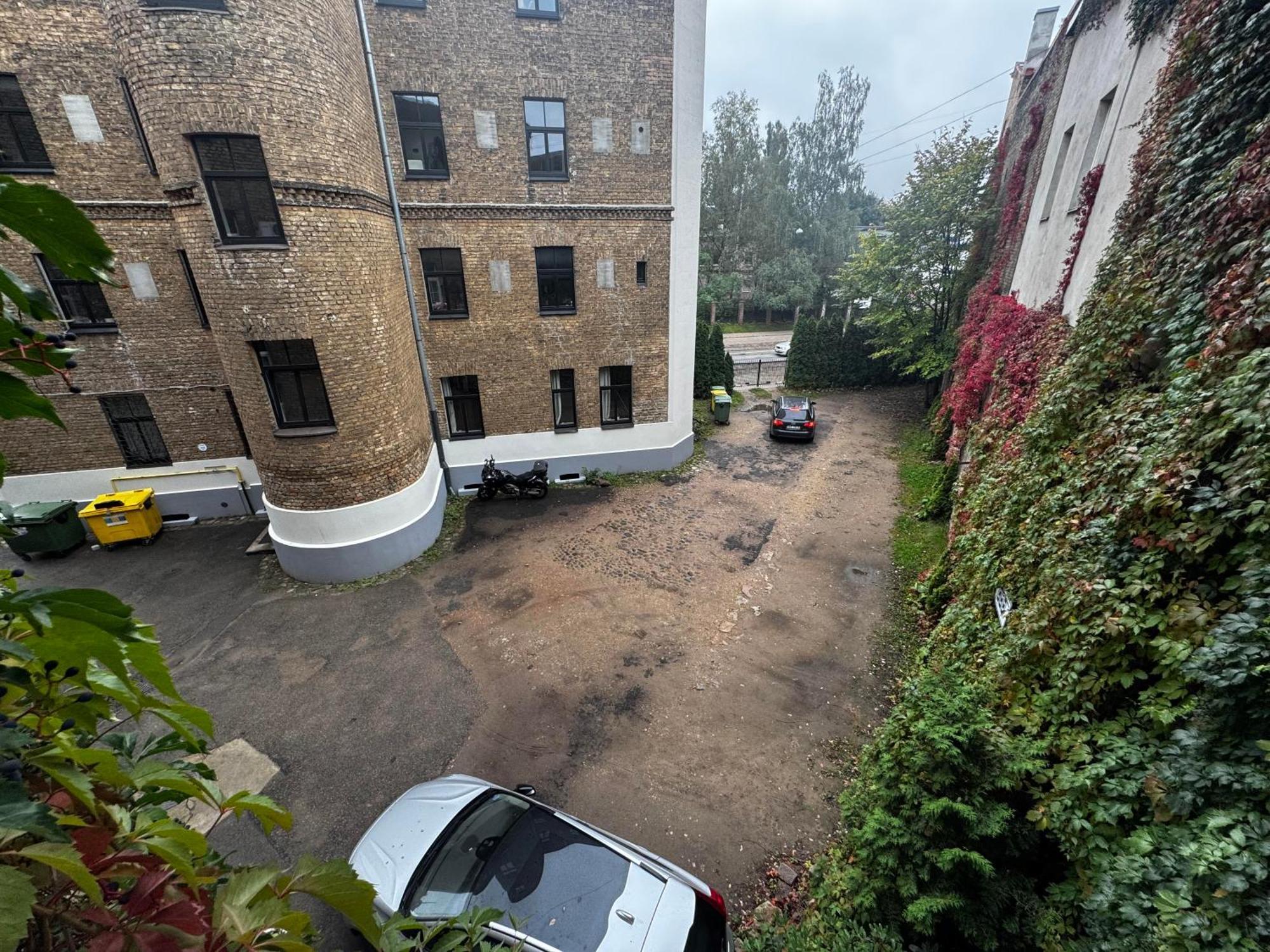 Aparthotel リガ エクステリア 写真 The site of the station in 2019