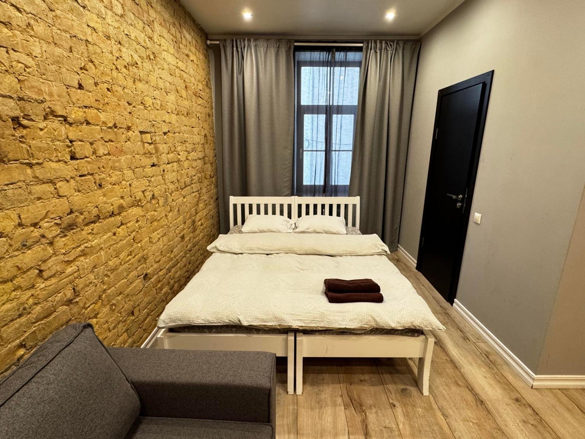 Aparthotel リガ エクステリア 写真 A typical micro apartment in Warsaw, Poland